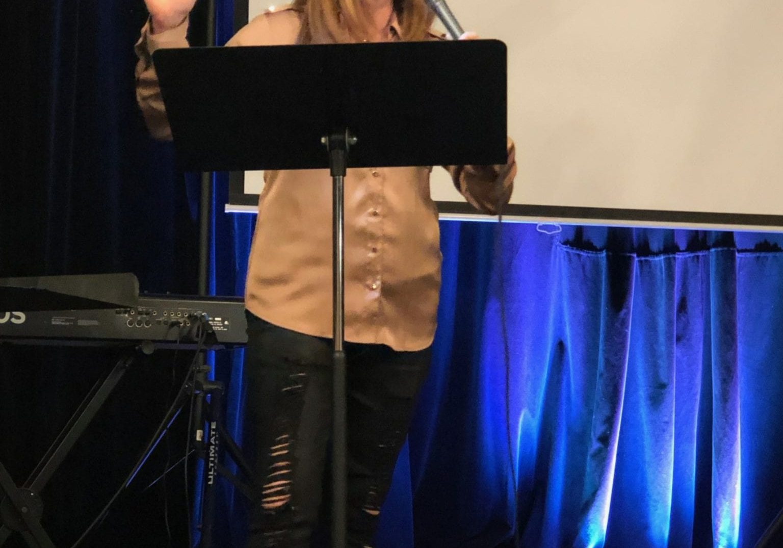 Katie ministering - Suzy Nelson